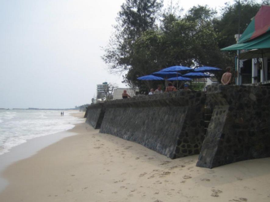 Sea Breeze Guest House Petchaburi Esterno foto