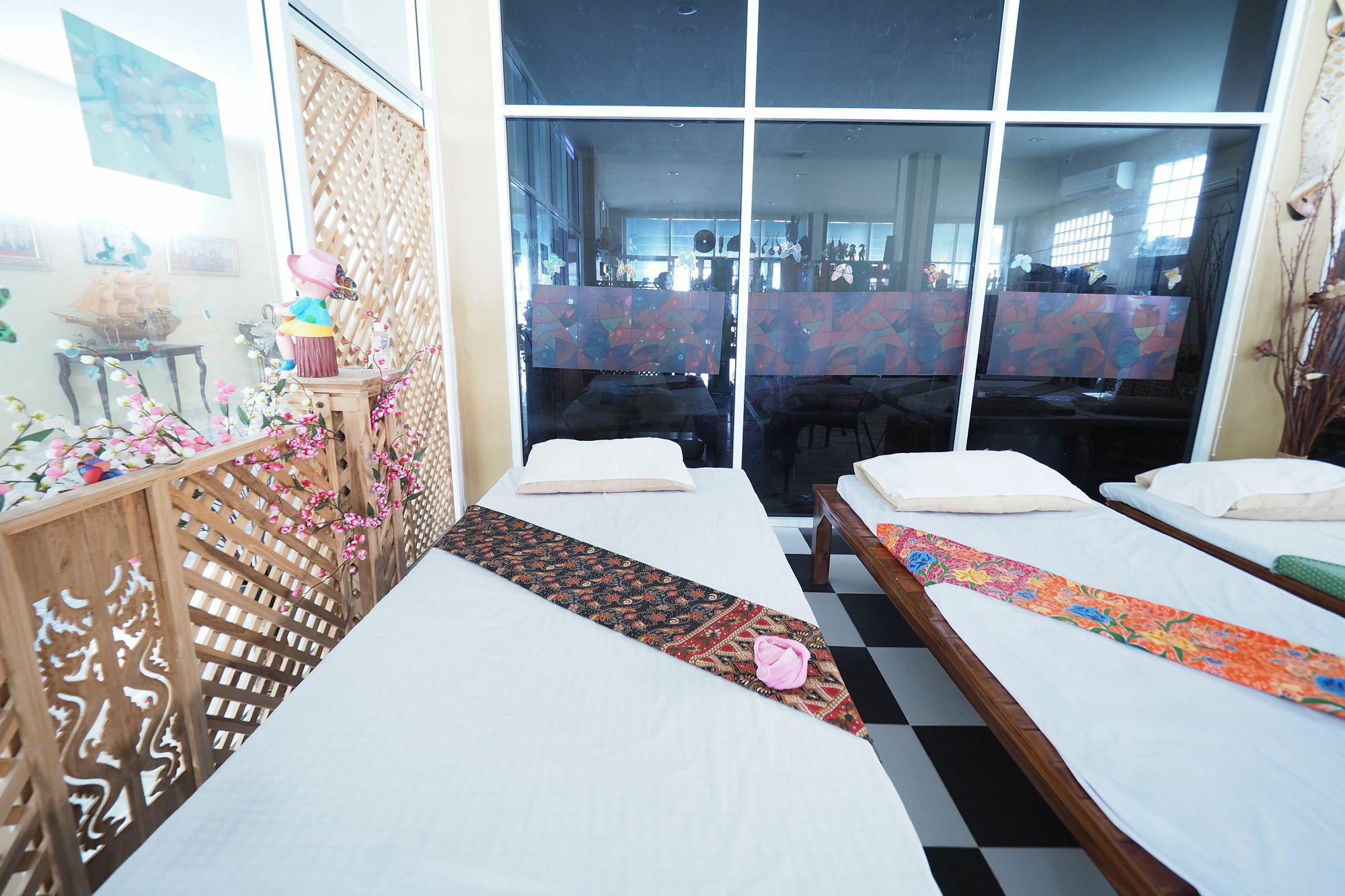Sea Breeze Guest House Petchaburi Esterno foto